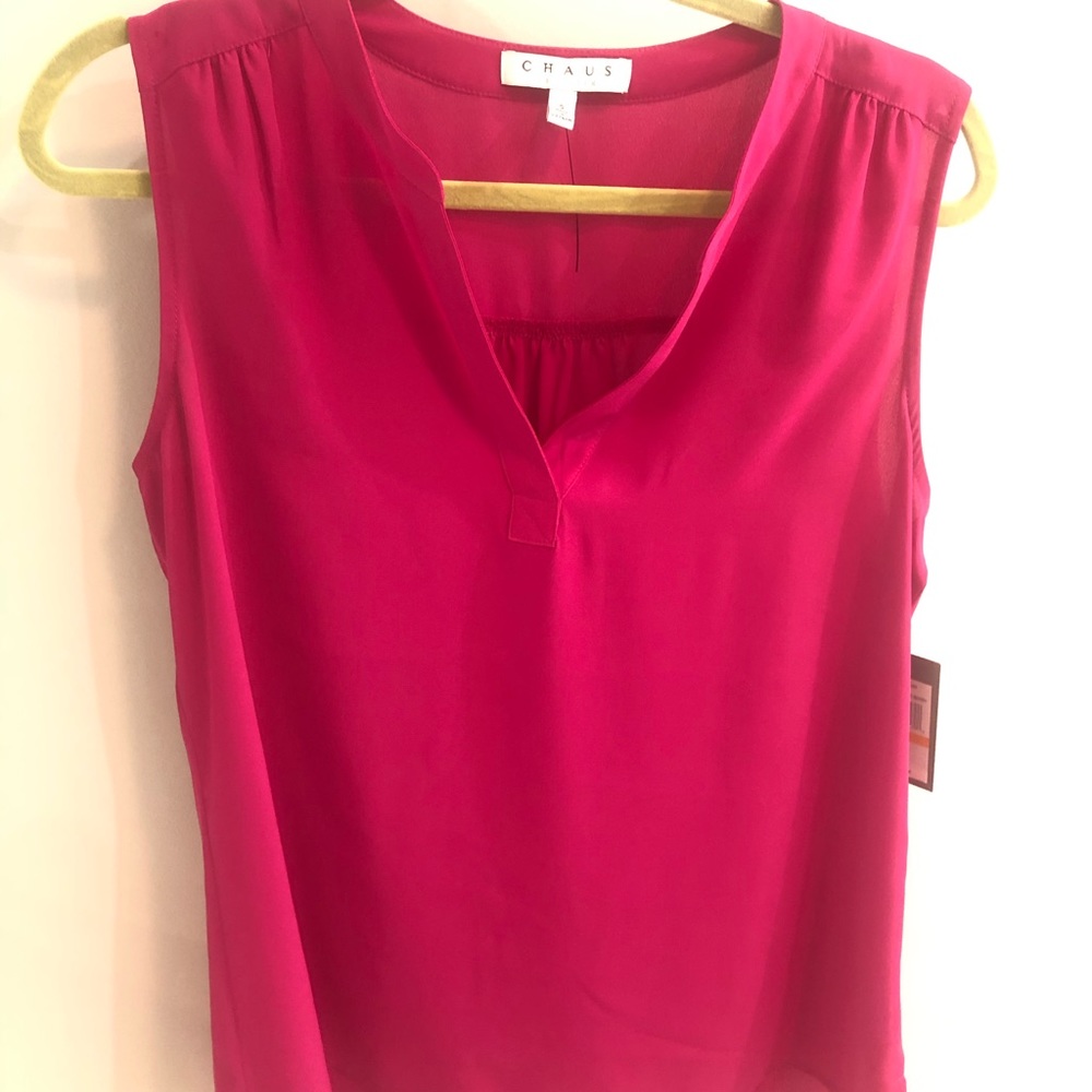 NWT Chaus Sleeveless Blouse. Size S.